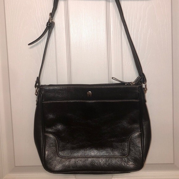 Etienne Aigner Black Cowhide Leather Purse - Picture 1 of 16